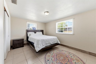 Welcome home to this move-in-ready 3-bedroom, 2-bathroom home in - photo 8
