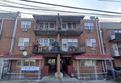 This offering consists of a package of 3 adjacent mixed-use - photo 1