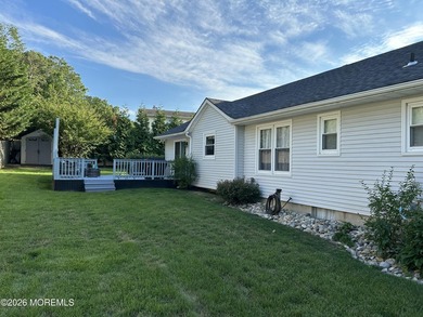 Welcome to this beautifully renovated, move-in-ready ranch in - photo 7