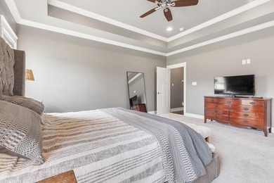 Beautifully maintained home on acrerage!! 4 bedrooms, huge bonus - photo 14