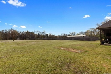 Beautifully maintained home on acrerage!! 4 bedrooms, huge bonus - photo 42