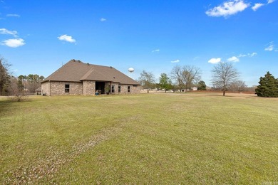 Beautifully maintained home on acrerage!! 4 bedrooms, huge bonus - photo 43