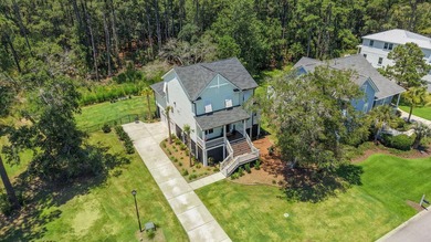 Welcome to 2842 Maritime Forest! This newer construction custom - photo 3