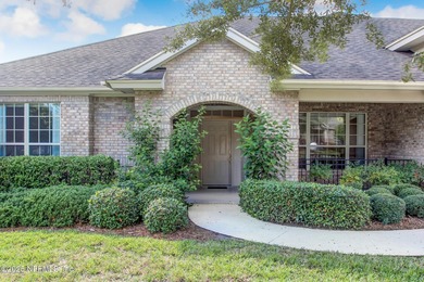 Lake Home Active Under Contract in Jacksonville, Florida