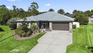 Caloosahatchee River Home For Sale in North Fort Myers Florida