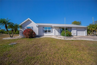 Under contract-accepting backup offers. Fabulous location. This - photo 4