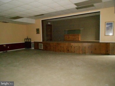This property is situated within the MD1 (marina district) of - photo 7