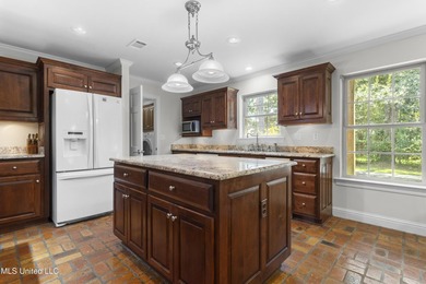 Bayou View Beauty - Perfect for Large or Multi-Generational - photo 12
