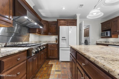 Bayou View Beauty - Perfect for Large or Multi-Generational - photo 14