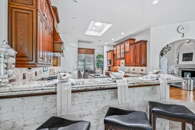 Welcome to 4488 Richmond Hill Drive, a beautifully crafted - photo 17