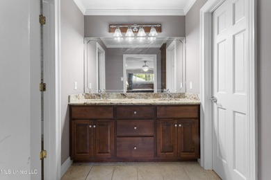 Bayou View Beauty - Perfect for Large or Multi-Generational - photo 26