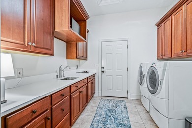 Welcome to 4488 Richmond Hill Drive, a beautifully crafted - photo 32