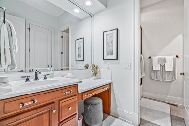 Welcome to 4488 Richmond Hill Drive, a beautifully crafted - photo 33