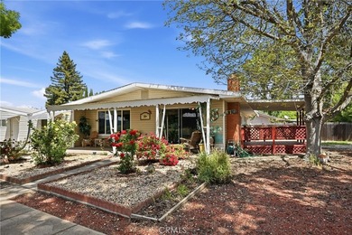 Waterfront living meets privacy, space, and adventure with this - photo 33