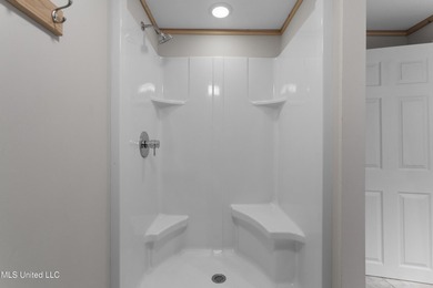 Bayou View Beauty - Perfect for Large or Multi-Generational - photo 42