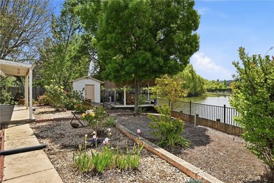 Waterfront living meets privacy, space, and adventure with this - photo 46