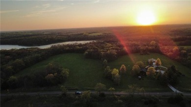 Additional listing photo 3
