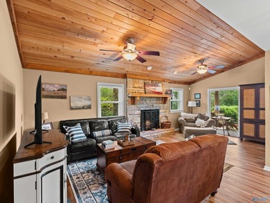 Beautiful lakefront home on a rare level lot with stunning - photo 10