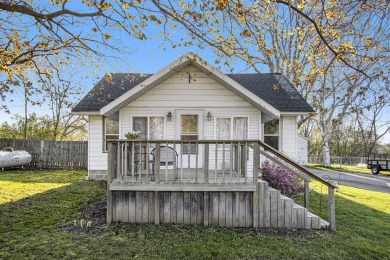 School Section Lake - Van Buren County Home Sale Pending in Paw Paw Michigan