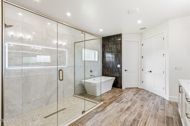 Under Construction! A rare opportunity to own a meticulously - photo 12