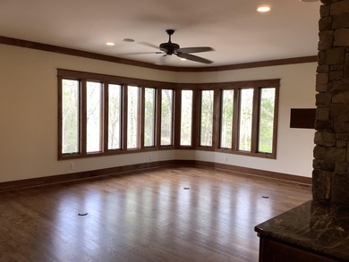 Searching for privacy? Welcome to this stunning custom built 8 - photo 14