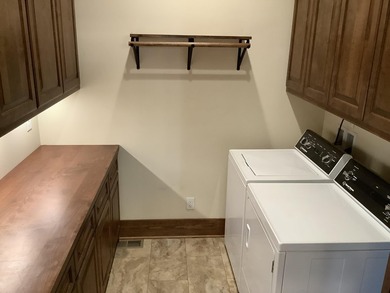 Searching for privacy? Welcome to this stunning custom built 8 - photo 28