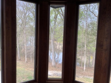 Searching for privacy? Welcome to this stunning custom built 8 - photo 29