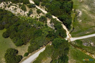 472 acres located just 8.6 miles northeast of Lometa and 20 - photo 31