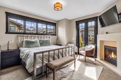 Rarely available end-unit townhome at 3827 Blackstone Drive - photo 12
