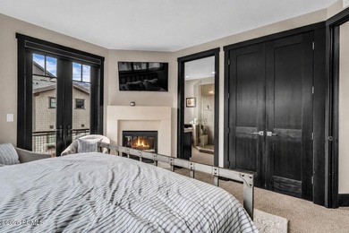 Rarely available end-unit townhome at 3827 Blackstone Drive - photo 13