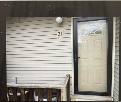 Awesome investment opportunity for rental, short term rental or - Lake Home For Sale in Fairfield Bay, Arkansas