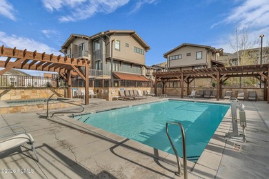 Rarely available end-unit townhome at 3827 Blackstone Drive - photo 28