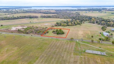 Lake Acreage For Sale in Corsicana, Texas