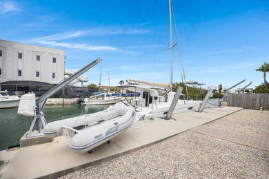 Sailor's Dream -- waterfront living at its best! Beautifully - photo 9