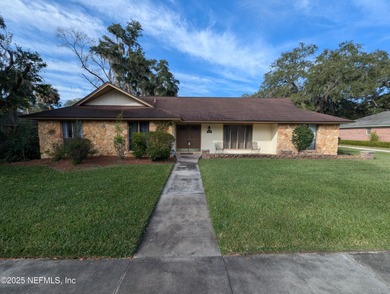 St. Johns River Home Sale Pending in Jacksonville Florida