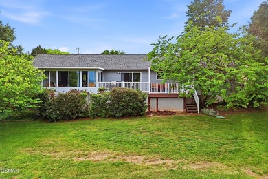 Welcome home to this charming one-level stone front ranch - photo 23