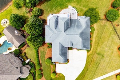 Coming soon! Lakeside Luxury! This stunning 4-sided brick ranch - photo 23
