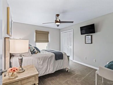 Welcome to this beautiful TURNKEY Stoneybrook Courtyard Villa - photo 28