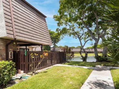 Lake Townhome/Townhouse For Sale in Coral Springs, Florida