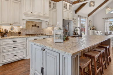 Waterfront Elegance on Lake Fork - photo 14