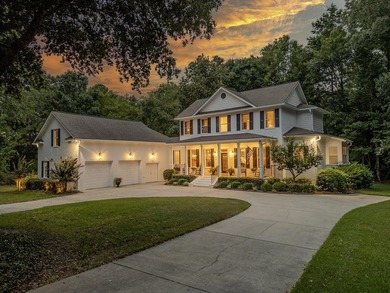 Welcome to an extraordinary Lowcountry estate where timeless - photo 2
