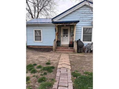 Lake Home For Sale in Ligonier, Indiana