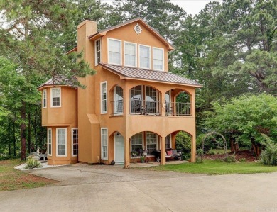 Lake Home For Sale in Hot Springs, Arkansas