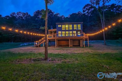 Escape to your own waterfront retreat on Weiss Lake! - photo 2