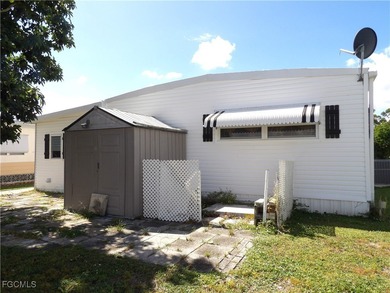 WELCOME HOME to your Florida retreat! This beautiful, spacious - photo 3