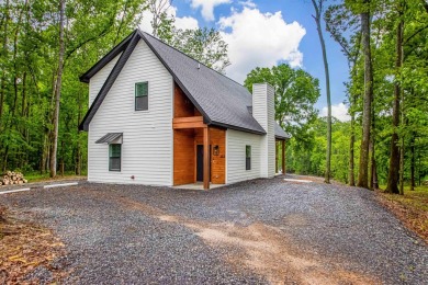Lake Home For Sale in Pangburn, Arkansas