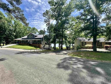 Beautiful, corner lot with views of Lake Catherine! Almost 1 - photo 6
