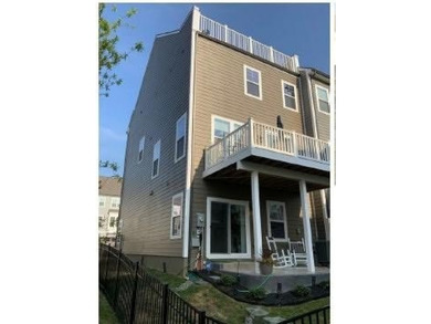 NEW PRICE-EXCEPTIONAL VALUE! Better Than New and Ready to - photo 3