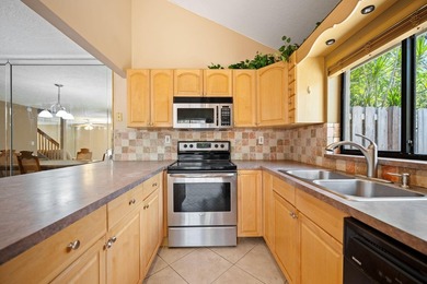 Best location in West Broward, Plantation to own this fee simple - photo 12