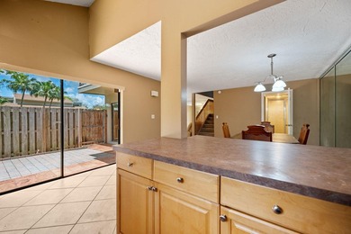 Best location in West Broward, Plantation to own this fee simple - photo 13